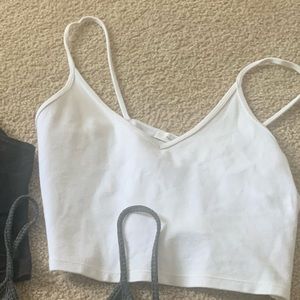 Aritzia white crop top size small